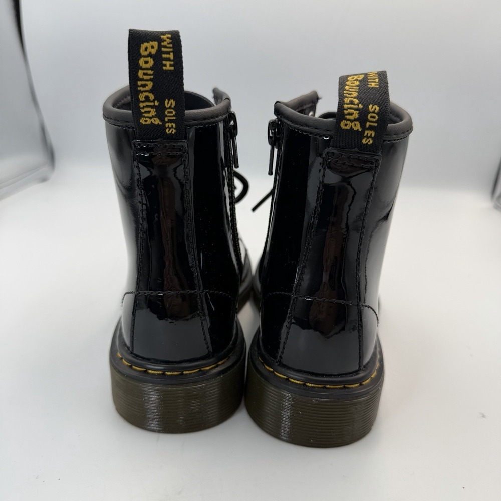 NWOB Doc Martens US Size 2 Black Patent Leather Boots Youth Kids - Picture 7 of 8